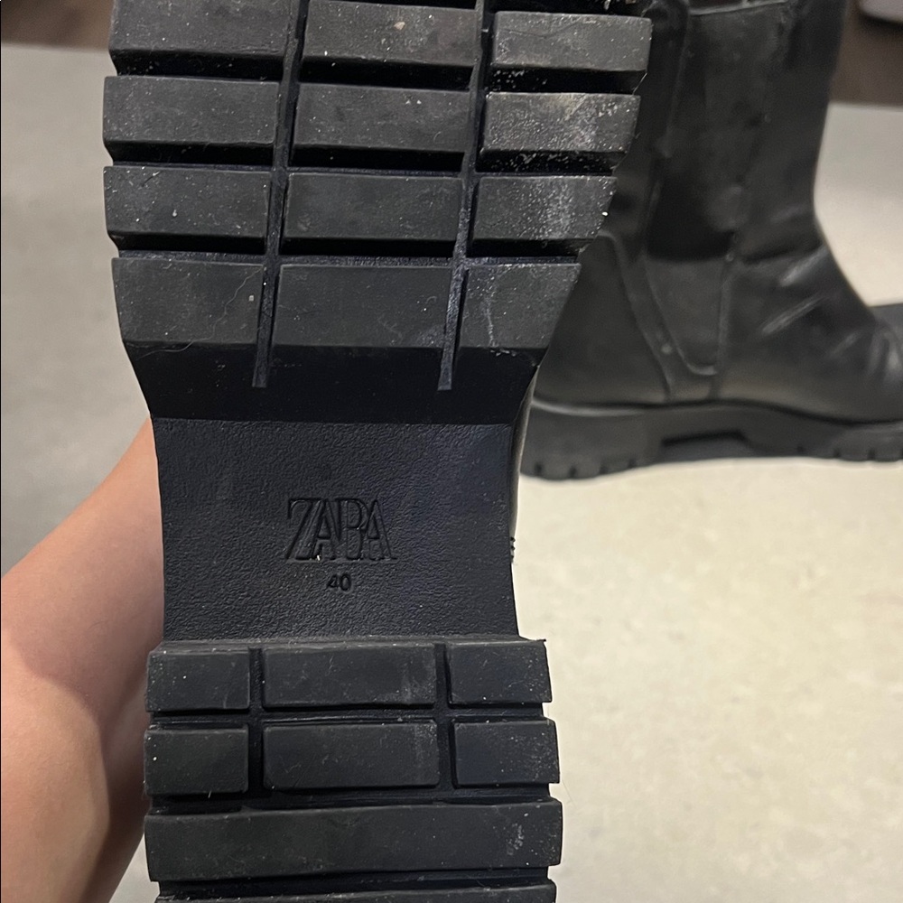 Zara Black Moto Boots - Picture 7 of 7